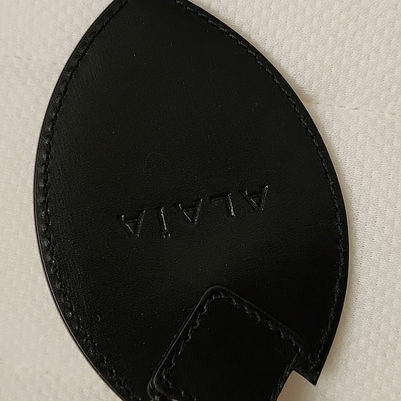 Alaia rose marie - Picture 3 of 11